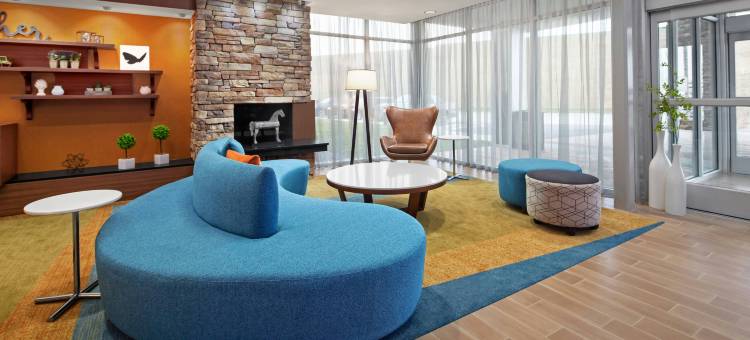 波普勒布拉夫万枫酒店及套房(Fairfield Inn & Suites Poplar Bluff)图片