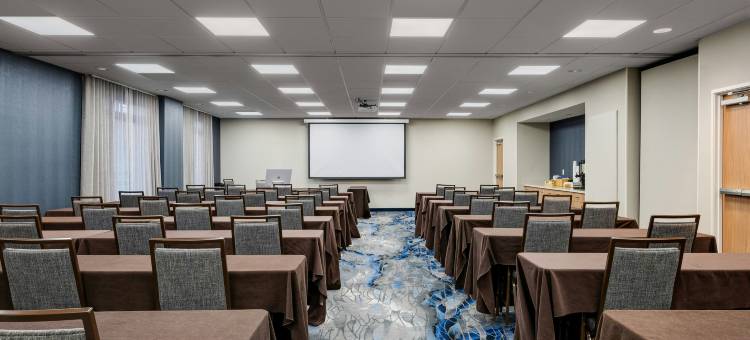 米苏拉机场万枫酒店及套房(Fairfield Inn & Suites Missoula Airport)图片