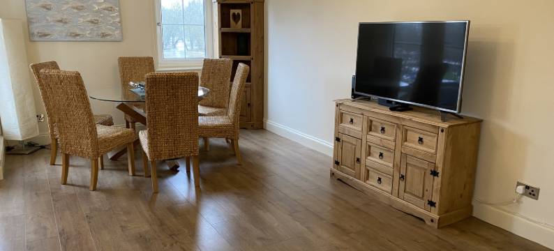 Waterfront House in the Heart of St Neots图片