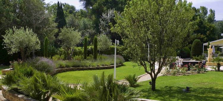 普罗旺斯地区艾克斯彩虹桥菲诺勒瑞斯诺富特酒店(Novotel Aix-en-Provence Pont-De-l'Arc Fenouillères)图片