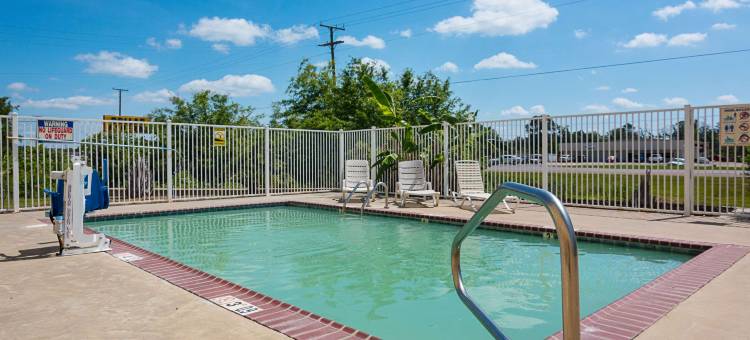 罗德威套房酒店(Rodeway Inn & Suites)图片