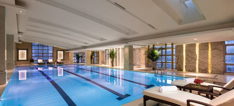 上海南新雅皇冠假日酒店图片