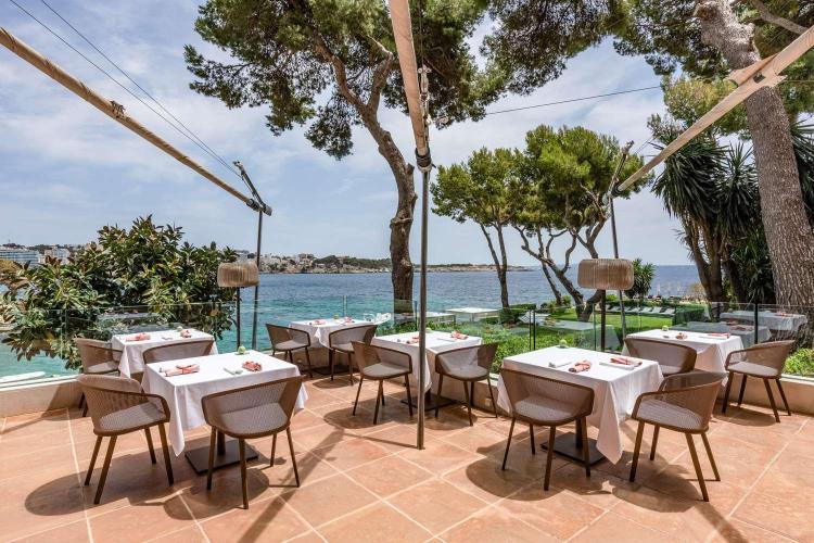 Hotel De Mar Gran MeliaHotel Overview