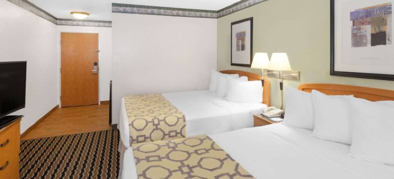 韦恩堡呗盟套房酒店(Baymont by Wyndham Fort Wayne)图片