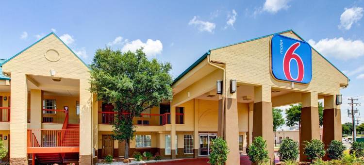 阿林顿6号汽车旅馆(Motel 6 Arlington, TX)图片