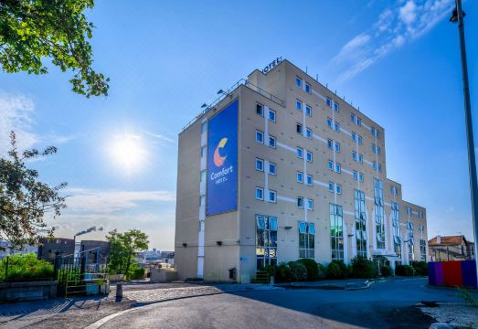 Comfort Hotel Paris Porte d'Ivry Hotel Overview