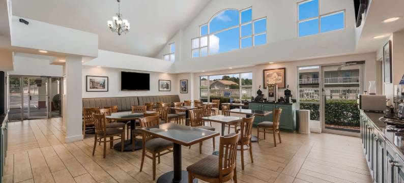 公园广场贝斯特韦斯特汽车旅馆(Best Western University Inn)图片