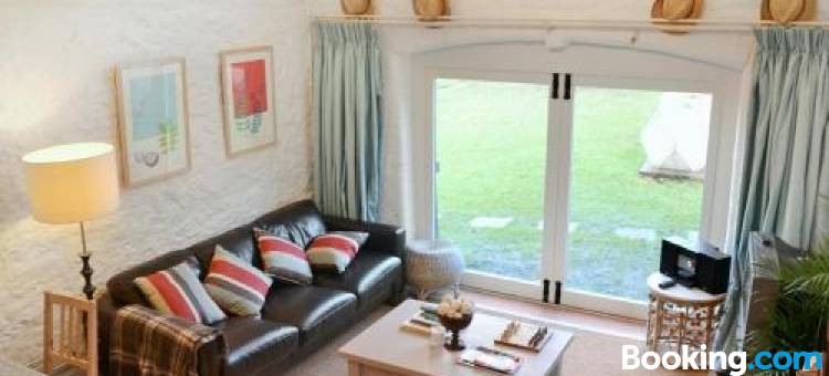 拉格伍德乡村别墅(Ragwood Cottage)图片