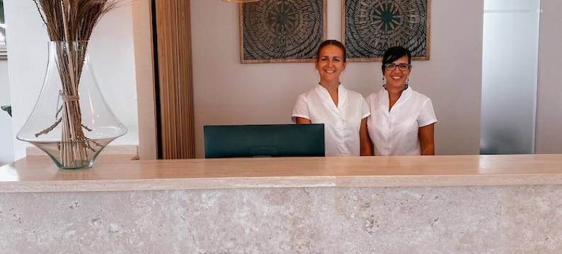 波托马尔公寓酒店(Portomar Apartments)图片