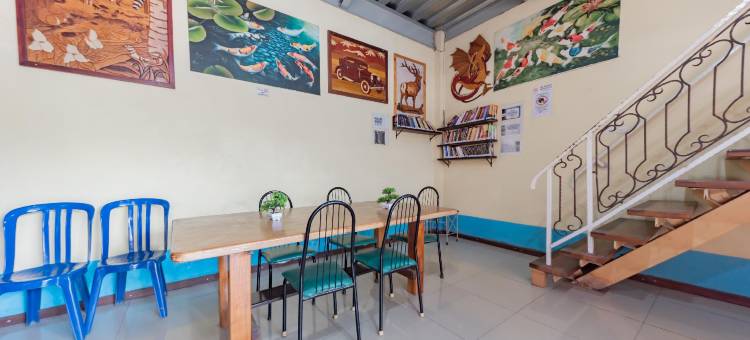 红多兹伊斯兰酒店-三马林达潘格兰苏里亚纳塔(RedDoorz Syariah @ Pangeran Suryanata Samarinda)图片