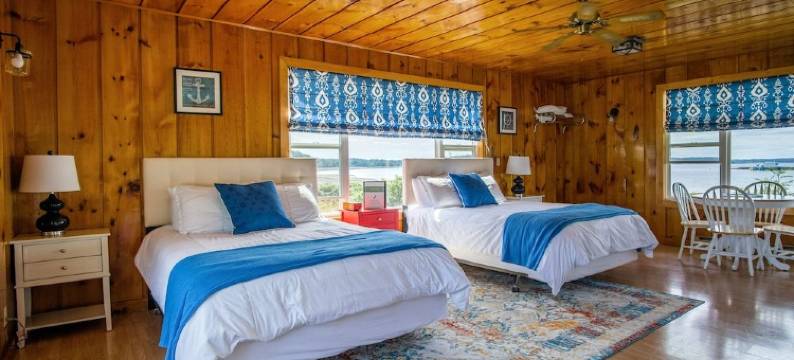 芙莱雅斯湾小屋旅馆(Friars Bay Inn & Cottages)图片