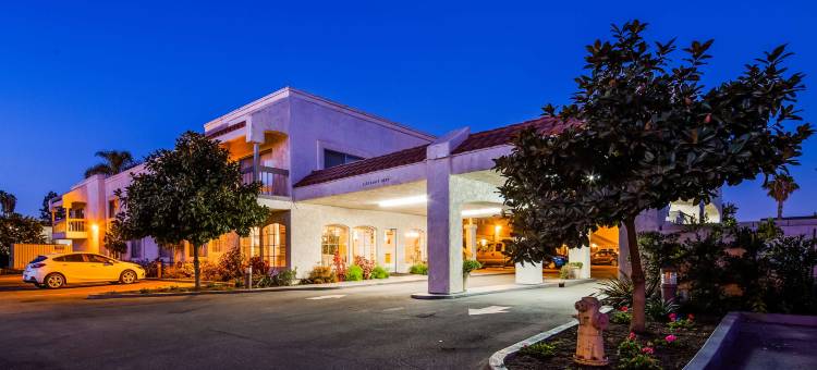 卡马里奥贝斯特韦斯特酒店(SureStay Hotel by Best Western Camarillo)图片