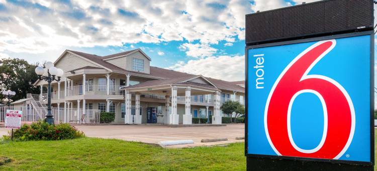 沃克西哈奇6号汽车旅馆(Motel 6 Waxahachie, TX)图片