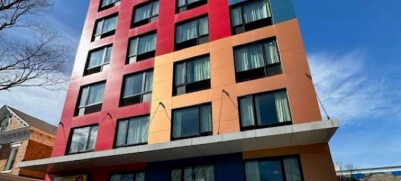 速8酒店-温德姆-布鲁克林宾夕法尼亚大道(Super 8 by Wyndham Brooklyn Pennsylvania Ave)图片