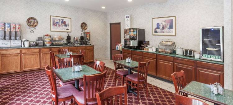 新布法罗温德姆呗盟酒店(Baymont by Wyndham New Buffalo)图片