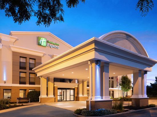 Holiday Inn Express 印第安纳波利斯机场