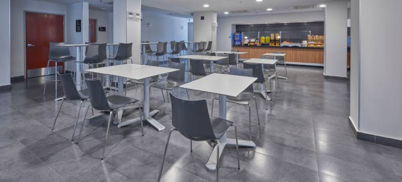 伊拉普阿托城市快捷酒店(City Express by Marriott Irapuato)图片