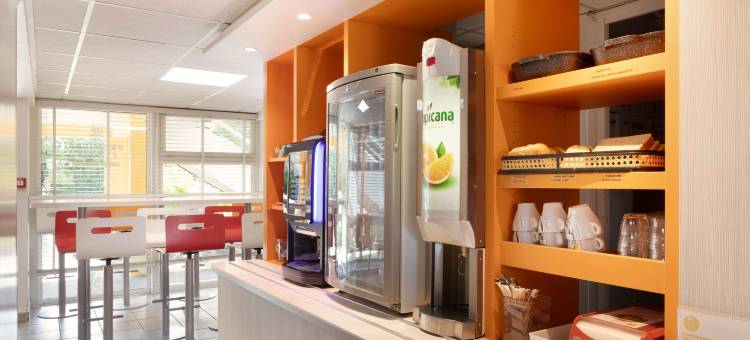 香槟沙隆普瑞米尔经典酒店(Premiere Classe Chalons-EN-Champagne)图片