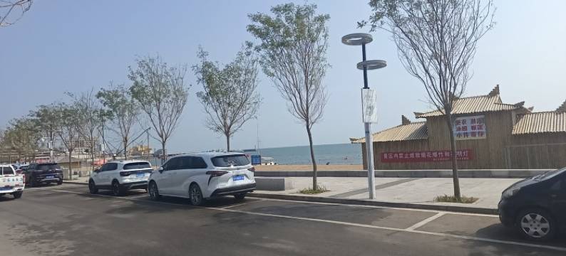 高冷一个莹日租公寓(滨海大道5号分店)图片