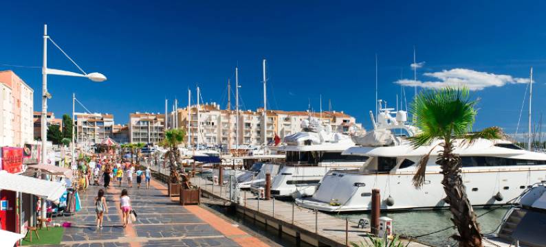 阿格德角自然港自然主义村庄公寓(Appartement Port Nature Village Naturiste Cap d'Agde)图片