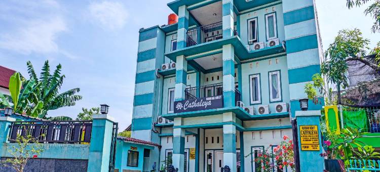 OYO 91731爱丽丝卡特丽亚宾馆 Shariah(OYO 91731 Home Stay Elis Cateliya Syariah)图片