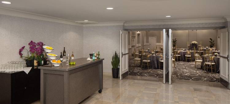 底特律市中心希尔顿逸林套房酒店-福特谢尔比(DoubleTree Suites by Hilton Hotel Detroit Downtown - Fort Shelby)图片