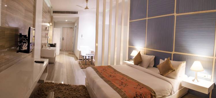 欧帕尔蓝普尔酒店(The Opal)图片