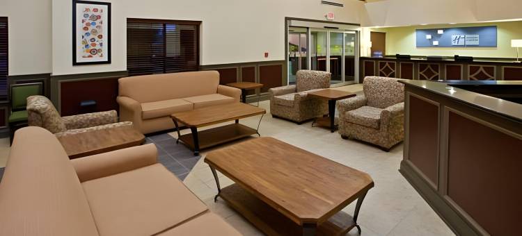 智选假日套房酒店印第安纳波利斯 - 东(Holiday Inn Express & Suites Indianapolis - East)图片