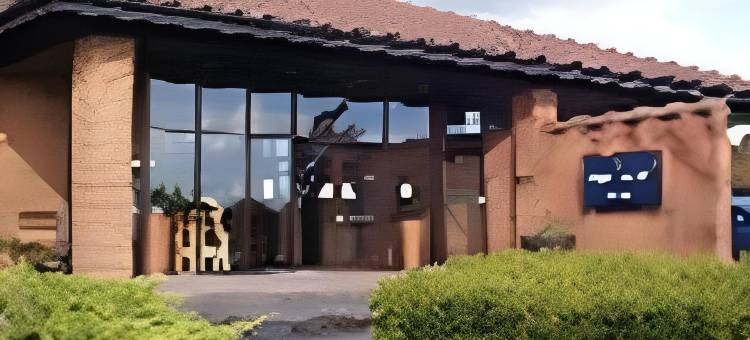 河滨小屋酒店(Riverside Lodge Hotel)图片