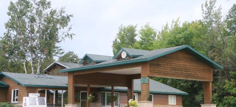 品质酒店及套房，穆尼辛(Quality Inn & Suites Munising)图片