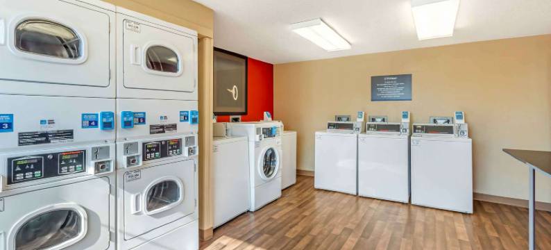 芝加哥弗农希尔斯林恩郡美国长住精选套房酒店(Extended Stay America Select Suites - Chicago - Vernon Hills - Lincolnshire)图片