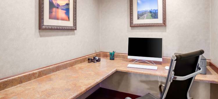 安吉利斯港凯艺酒店-近奥林匹克国家公园(Quality Inn Port Angeles - Near Olympic National Park)图片