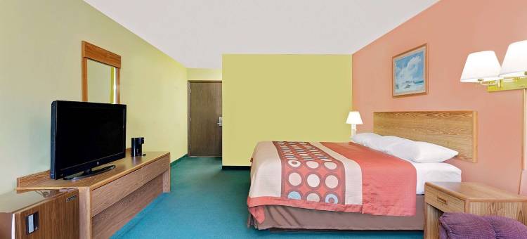 斯特金湾速8酒店(Super 8 by Wyndham Sturgeon Bay)图片