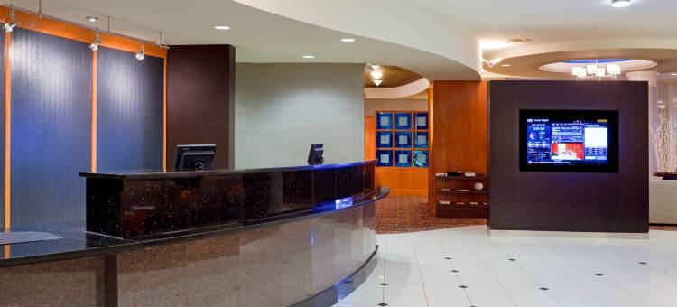 多伦多密西沙加梅多维尔万怡酒店(Courtyard Toronto Mississauga/Meadowvale)图片