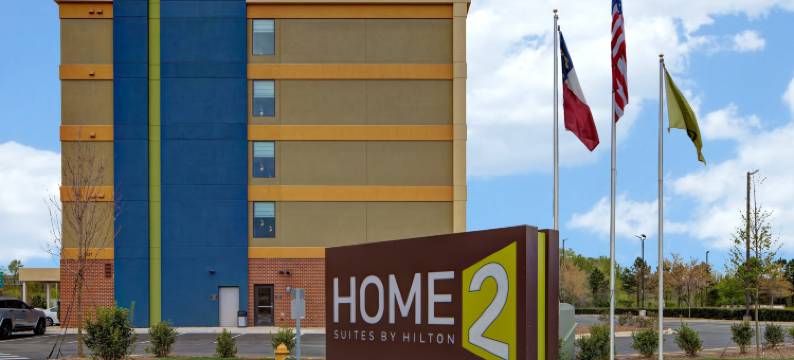 夏洛特诺斯莱克希尔顿惠庭酒店(Home2 Suites by Hilton Charlotte Northlake)图片