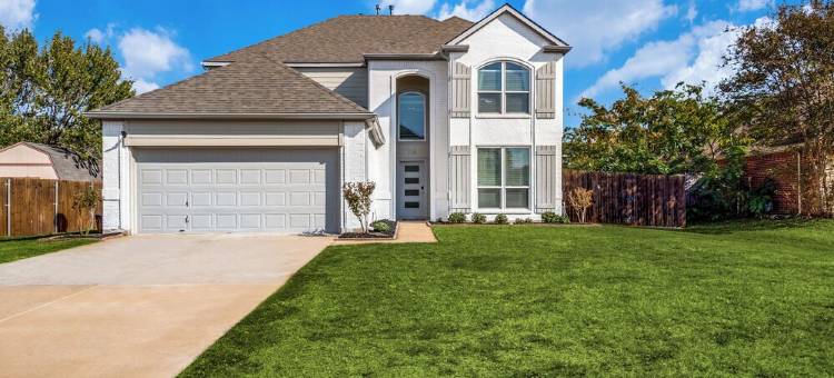 Relax Near Little Elm & Lake Lewisville – Pool, Spa, Game Room & 2 King Beds!图片