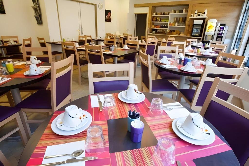 Apparthotel Privilodges Lyon Lumière Over view