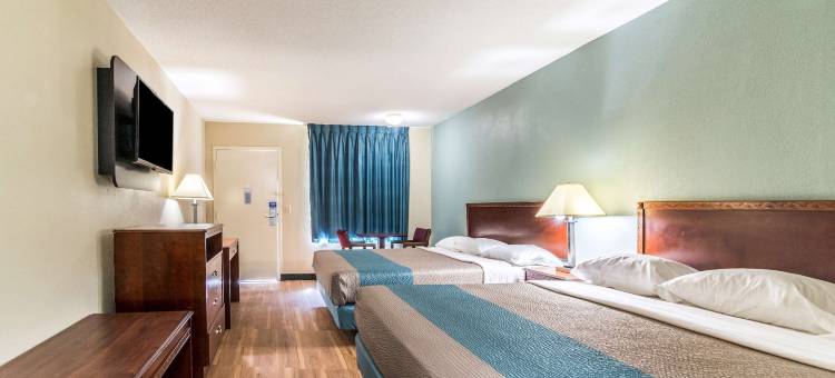 肯利6号汽车旅馆(Motel 6 Kenly, NC)图片