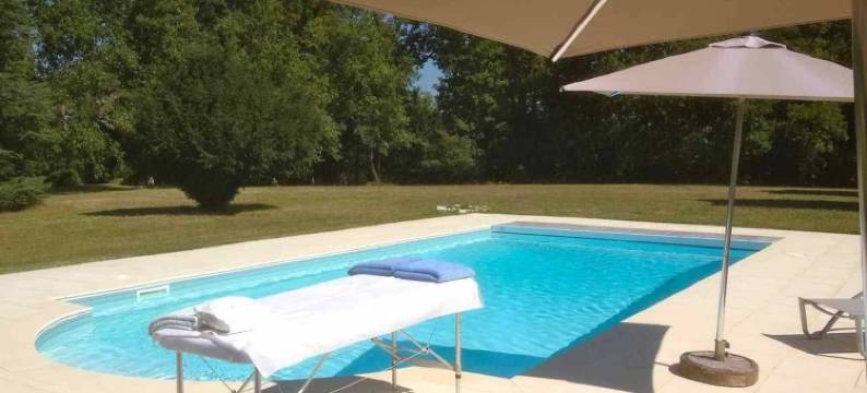 拉杜斯城堡酒店(Chateau Ladausse)图片