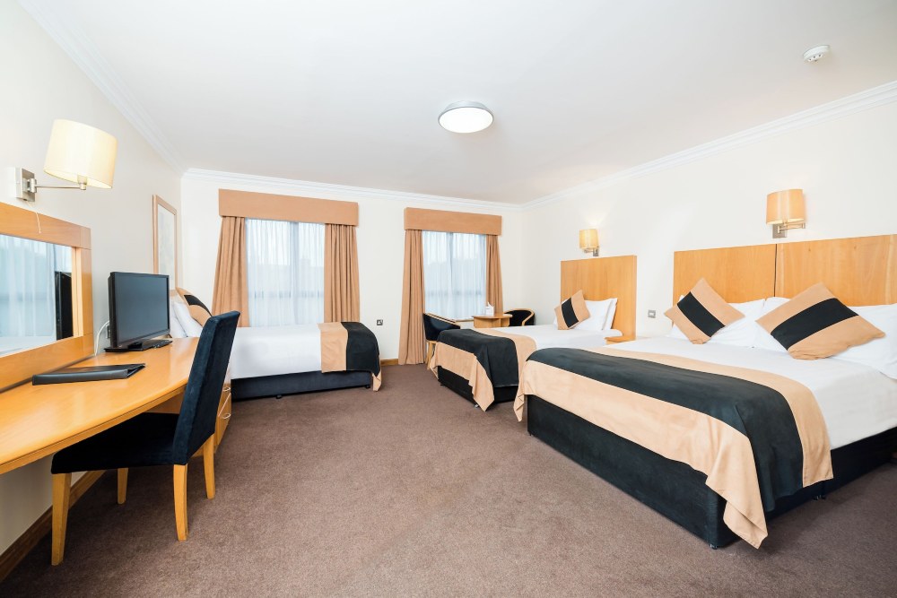 La Mon Hotel & Country ClubOver view