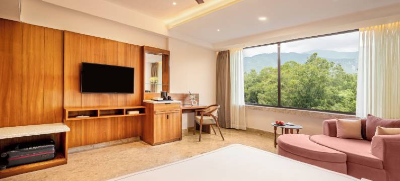 卓越酒店(The Prominence Hotel)图片