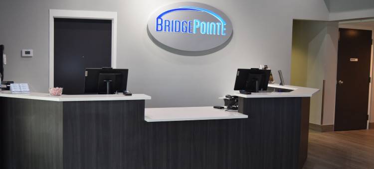 布里其普安特海滨酒店(BridgePointe Hotel & Marina)图片