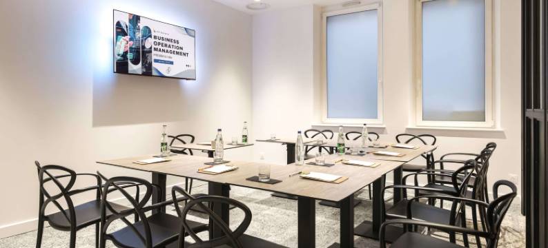 泰昂维中心公园酒店(Hôtel du Parc Thionville Centre)图片