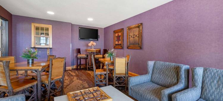 底特律湖贝斯特韦斯特精品酒店(Best Western Premier the Lodge on Lake Detroit)图片