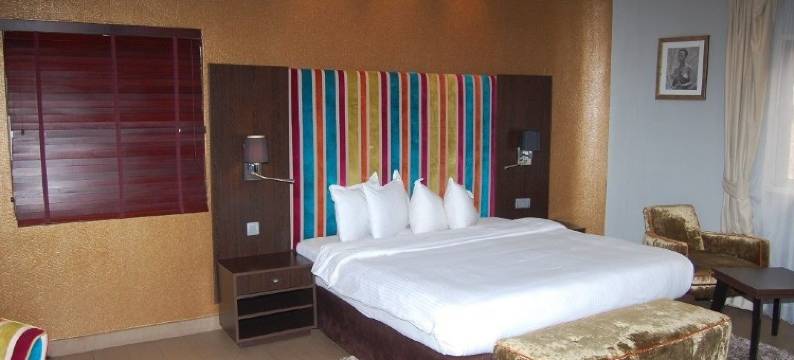 都铎老屋酒店(Tudor House Hotel)图片