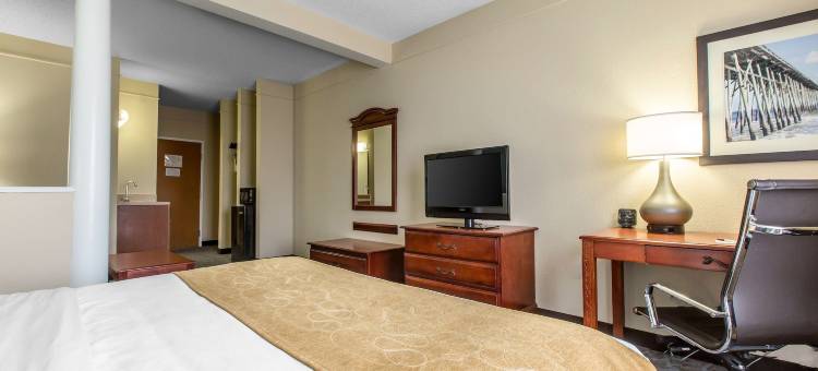 绍斯波特橡树岛舒适套房酒店(Comfort Suites Southport - Oak Island)图片