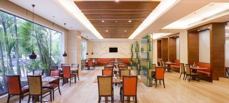 柠檬树乌苏尔湖酒店 - 班加罗尔(Lemon Tree Premier, Ulsoor Lake, Bengaluru)图片