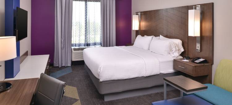 智选假日套房酒店科比西(Holiday Inn Express & Suites Bryant - Benton Area)图片