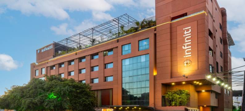 英菲尼迪 SPA 酒店(Infiniti Hotel & Spa)图片