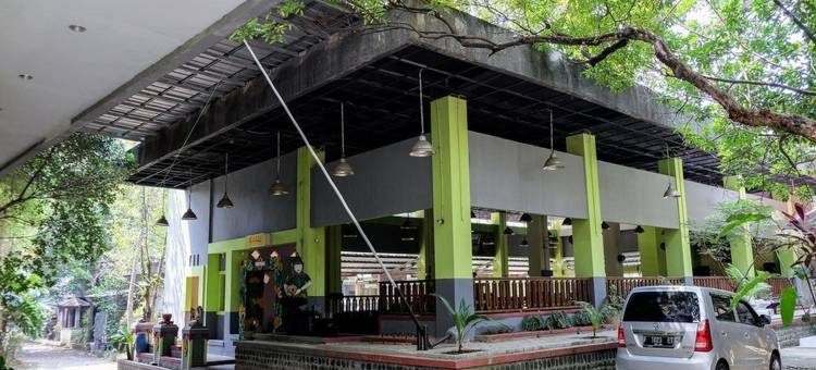 红门Plus酒店-近茂物巴鲁加兰(RedDoorz Plus Near Jalan Baru Bogor)图片